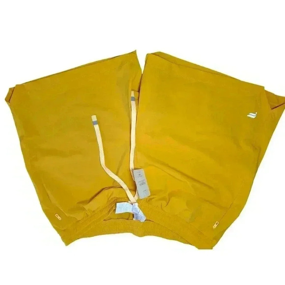 Fabletics The One Short - 5" Shorts - Size XL - New - GOLDEN RAY/LIGHT AMBER - Picture 5 of 9
